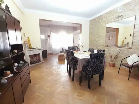 Florida Mitre - PH 4 amb al frente en Planta Baja con Patio y garaje.