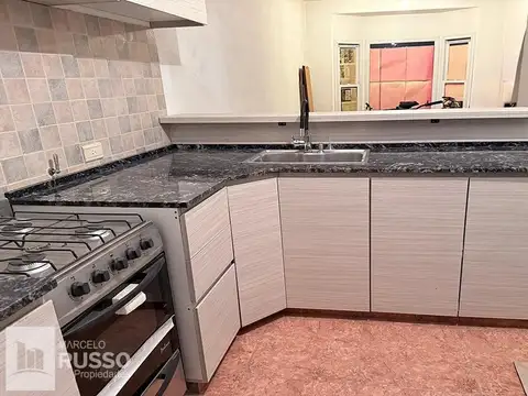 Depto Tipo Casa en Venta con 1 cocheras