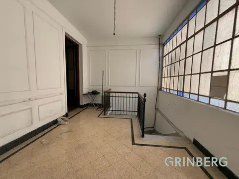 Depto Tipo Casa en Venta de 7 ambientes