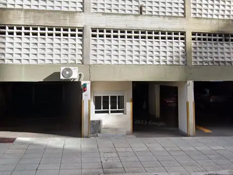 Cochera en  Recoleta