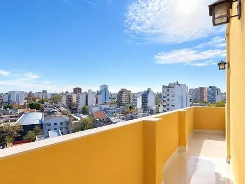 Único 4 Ambientes con Balcón Corrido - Vista Abierta