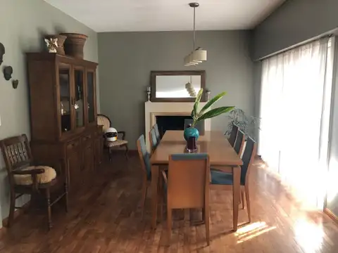 Casa en Venta en Barrio Parque Leloir, USD 450.000