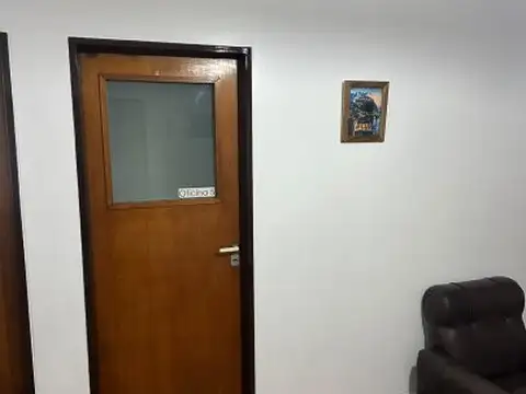 Oficina Monoambiente con 2 baños