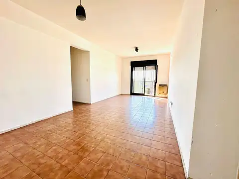 DEPARTAMENTO EN ALQUILER 4 AMB, CIUDADELA