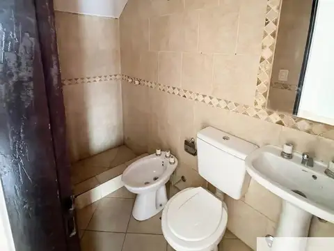 Dúplex en alquiler c/ cochera en Muñiz