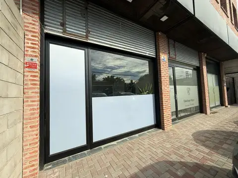 VENTA LOCAL COMERCIAL BELLA VISTA