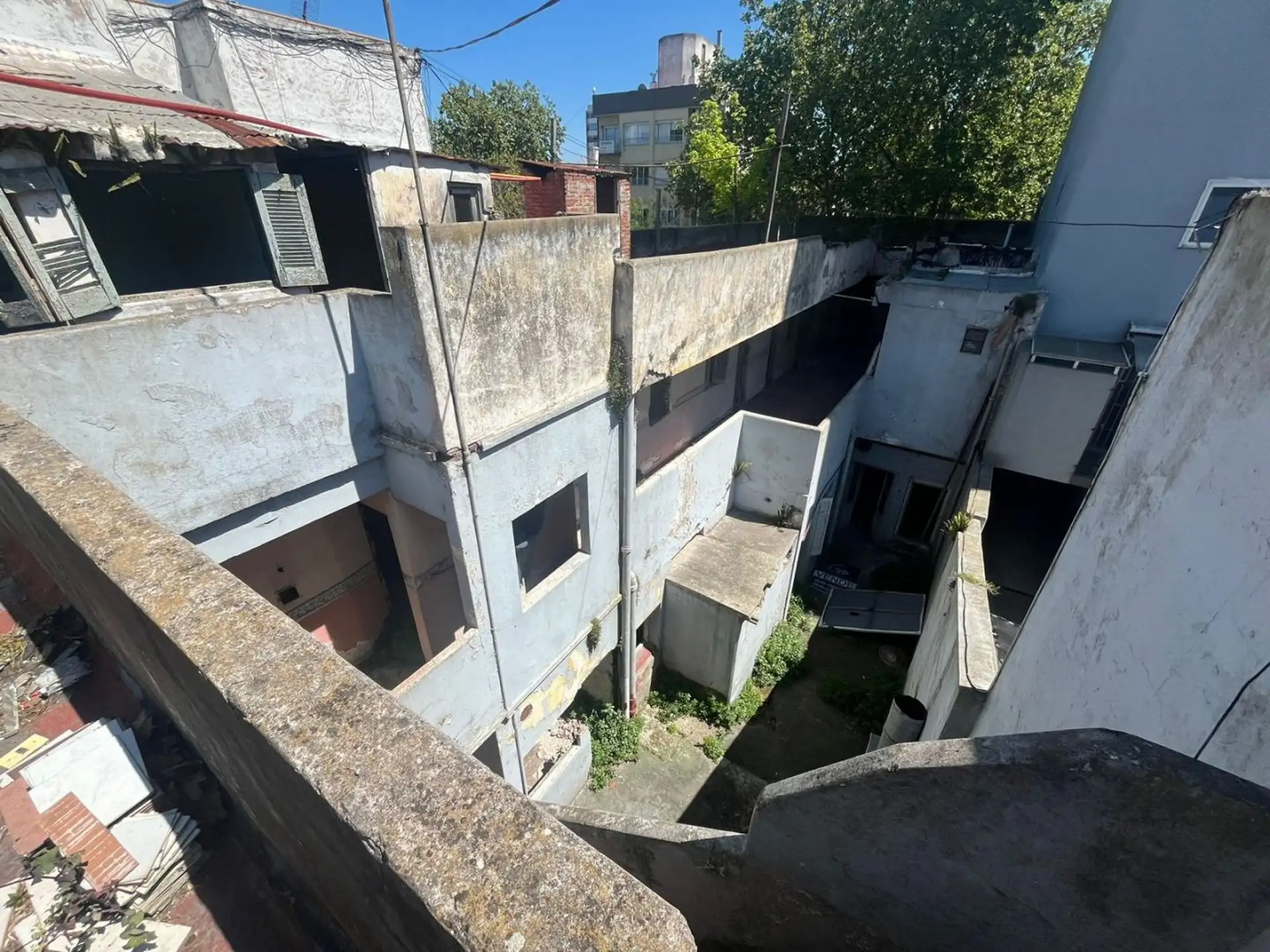 Hotel en venta a reciclar sobre lote apto desarrollo - Centro