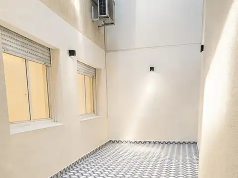 OPORTUNIDAD VENTA 4 AMB C/PATIO HECHO A NUEVO EN BALVANERA