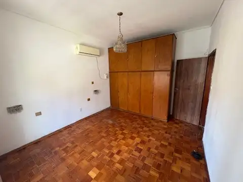 Depto Tipo Casa 3 ambientes con 2 baños