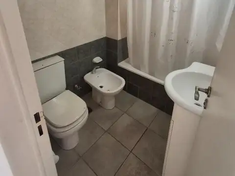 Excelente 1 Amb , Soler y Medrano , posibilidad de cohera