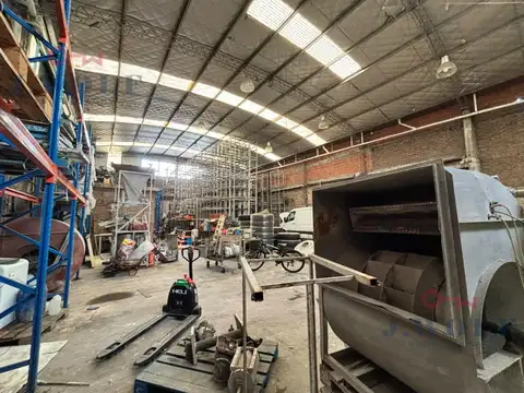 Galpon en Alquiler 40  mts Fondo