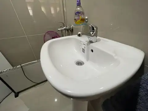 ALQUILER OFICINA 40 MTS2 PILAR VILLA MORRA