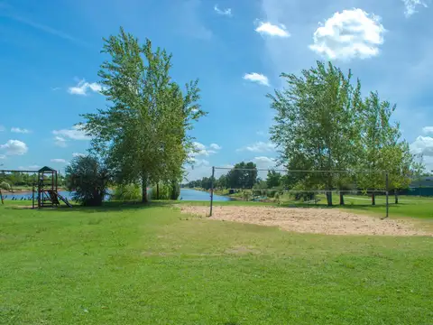 Terreno en Puerto Roldán