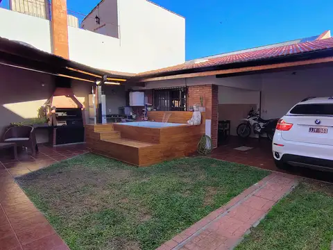 Casa en Venta en Martinez, USD 376.000