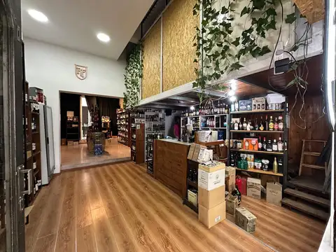 Local en alquiler con venta de fondo de comercio sobre calle Corrientes 2200 barrio Abasto - Rosario