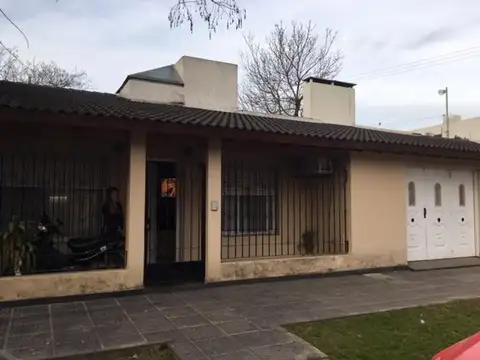 Casa en Alquiler Zona Barrio Pitrau Zárate