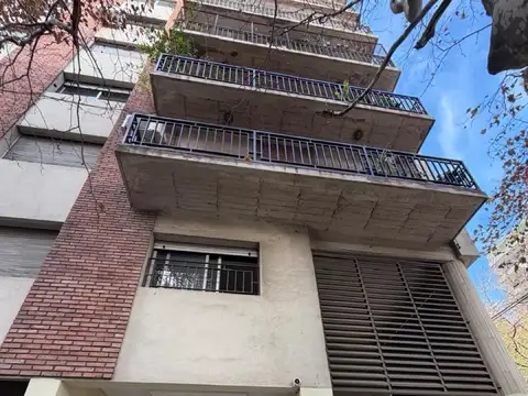 Departamento en Venta de 6 ambientes