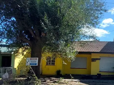 Venta Casa 4 amb con gran parque  