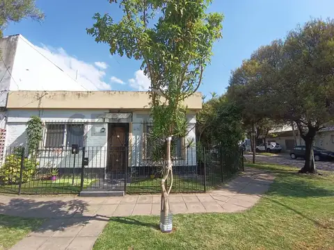 VENTA CASA PH 3 AMBIENTES EN CASTELAR NORTE