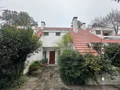 CASA EN ROLDAN con mas de 3000mts2 de terreno - Ex Tupungato y Aconcagua
