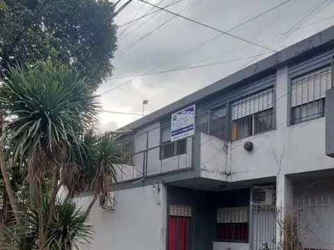 Pueyrredon 200, Piso 1