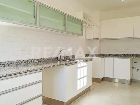 Casa en Venta en Cipolletti, USD 210.000