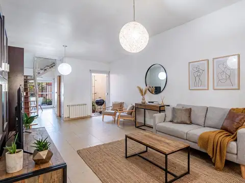 Duplex 4 amb + Jardin, Quincho y Garage