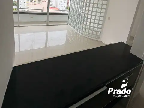 Departamento en Alquiler en Plaza Paso, $ 1.350.000