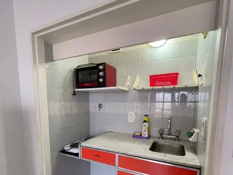 Departamento en Alquiler en Monserrat, $ 400.000