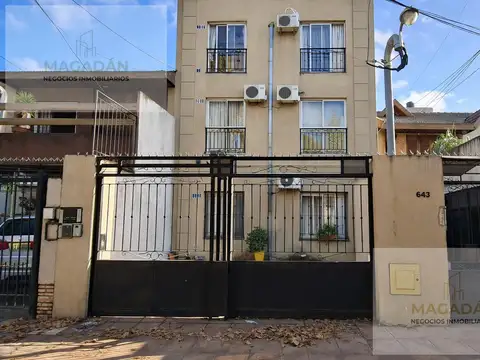 Juan Bautista Alberdi  al 600