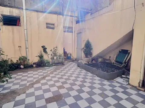 Av. Vélez Sarsfield  al 5500