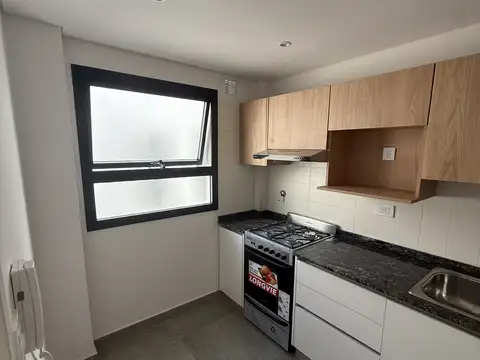 Depto Tipo Casa 3 ambientes con 1 baño