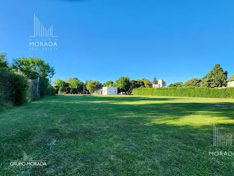 Lote en Las Brisas country club