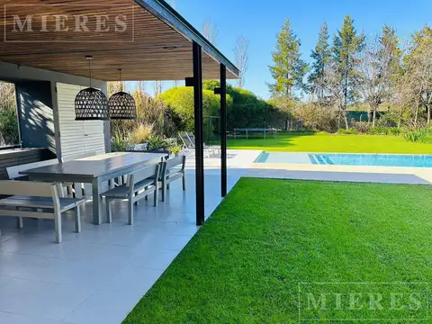Casa en Alquiler Temporal en Santa Barbara, Countries y Barrios Cerrados en Tigre