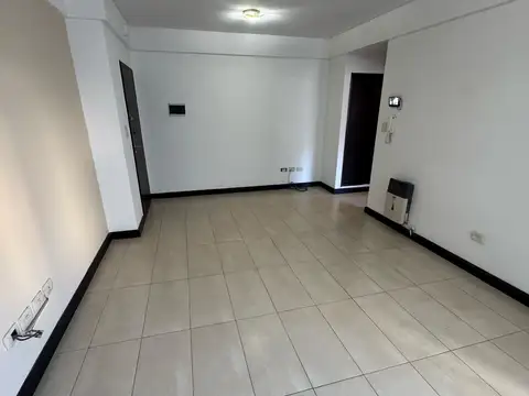 Departamento en Alquiler en Villa Luro, $ 850.000