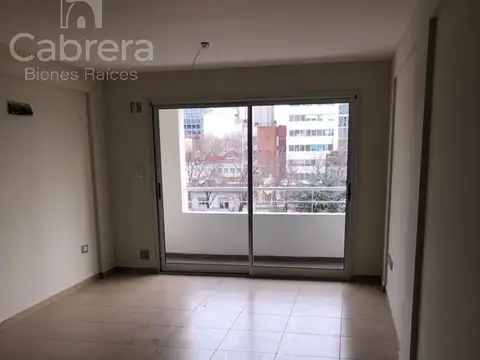 Alquiler de Departamento monoambiente con balcón, en La Plata