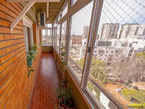 Departamento 4 ambientes con 2 baños