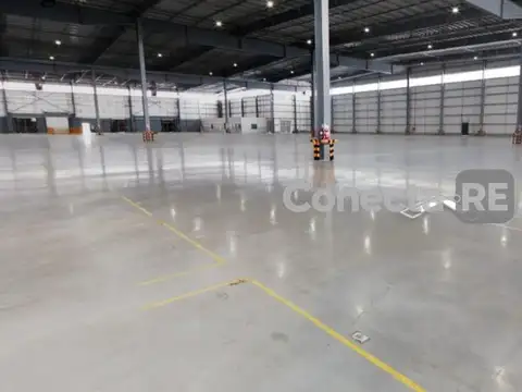Depósito 4520 m² en alquiler dentro de predio cerrado en general pacheco
