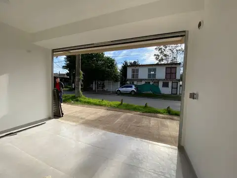 Local en Venta en Paso del Rey, USD 70.000