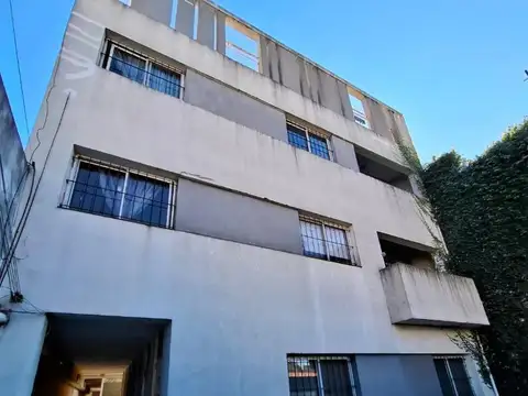 Arozarena 200, Piso 2