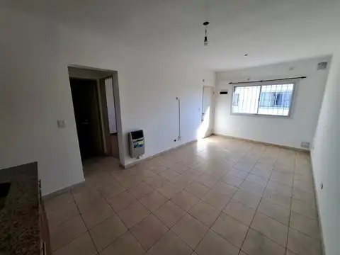   ALQUILADO   3 AMBIENTES BALCON CON BAJAS EXPENSAS