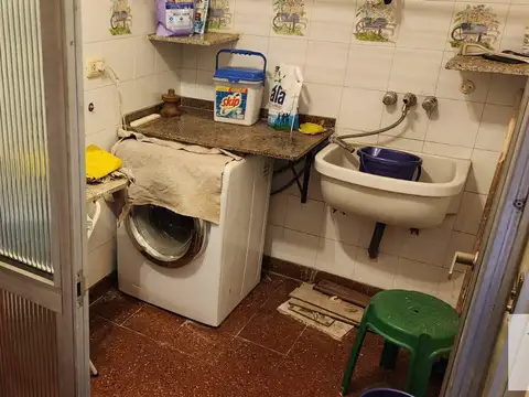 Departamento 5 ambientes con 3 baños