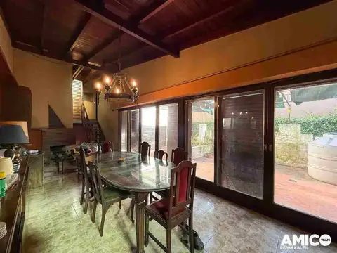 CASA EN VENTA 3 DORMITORIOS EN LA PLATA Y DEPTOS