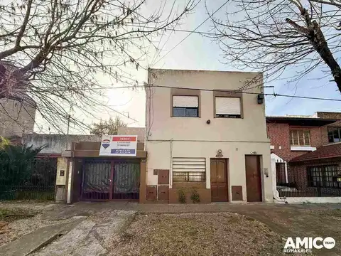 Depto Tipo Casa en Venta de 6 ambientes