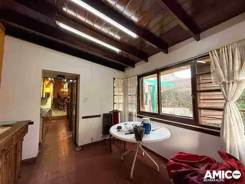 Depto Tipo Casa 6 ambientes con 4 baños