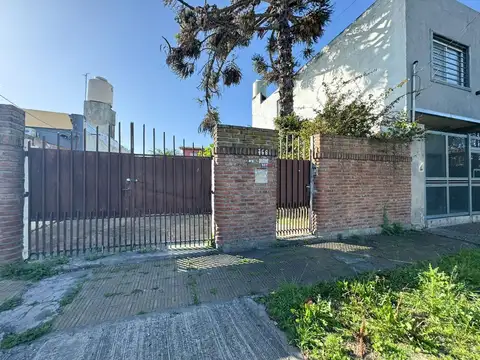 CASA 3 AMBIENTES - SAN ANTONIO DE PADUA SUR