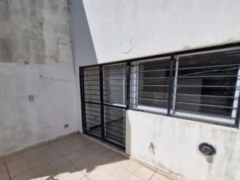 Departamento en Alquiler en Echesortu, $ 350.000