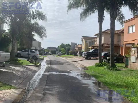 Terreno en Venta 10  mts Frente