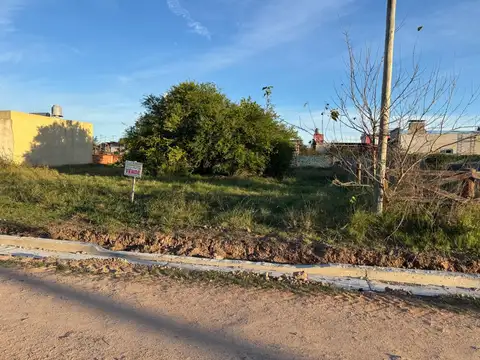 Vendo Terreno de 240 m2 en San Justo, Entre Ríos.