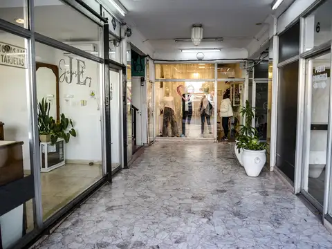 MENDOZA 6500, Piso 2